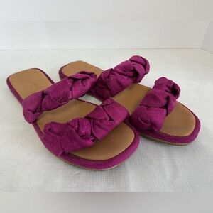 Universal Thread Magenta Sandals
